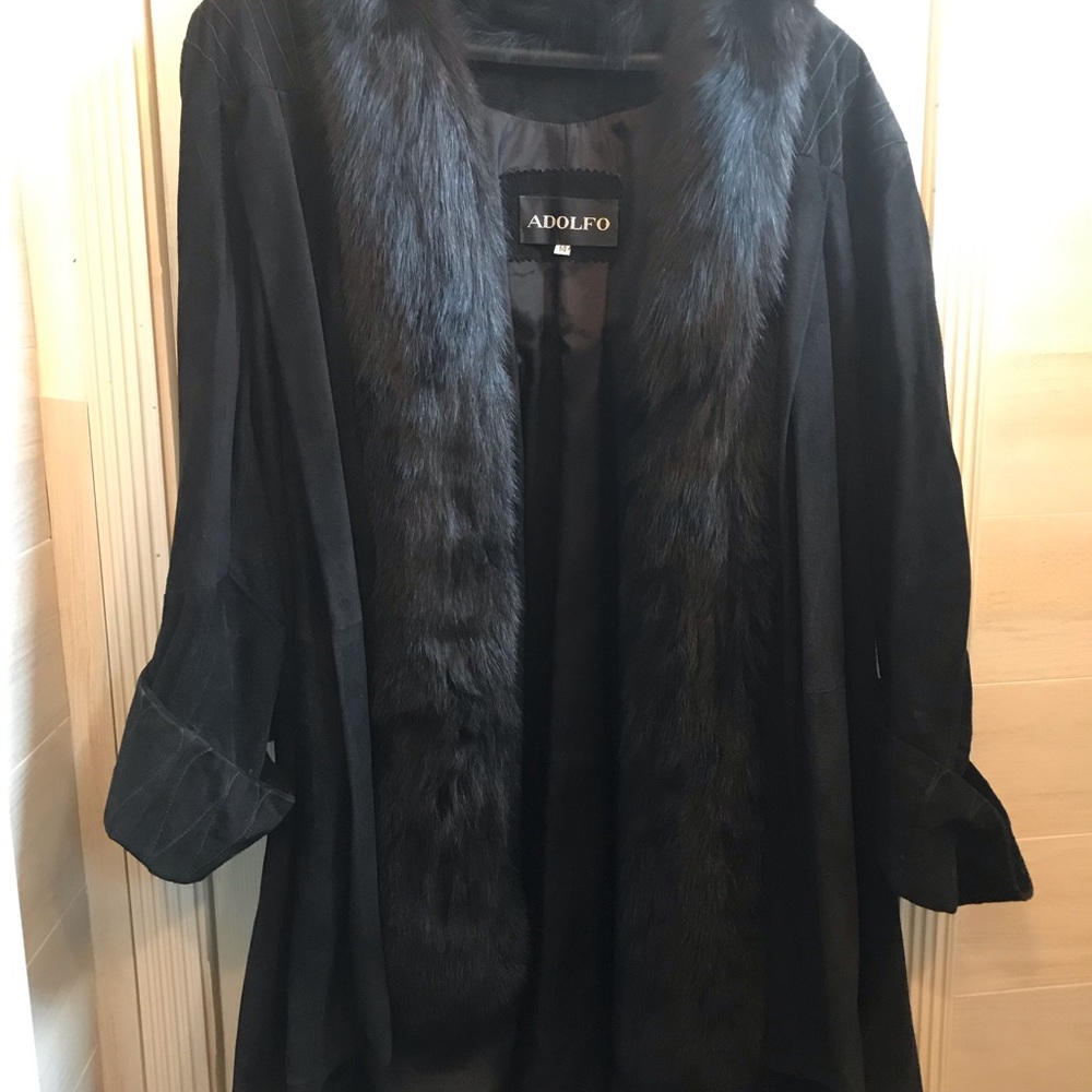 Women’s Genuine Black Suede Fox Collar  jacket